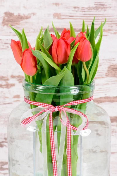 Tulpenblumen Als Geschenk — Stockfoto