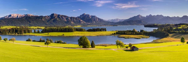 Paysage Panoramique Avec Chaîne Montagnes Alpines Printemps — Photo