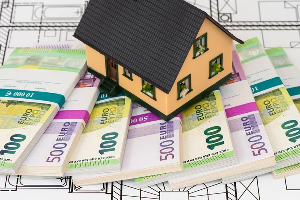 Model Home Standing Construction Plan Euro Currency Banknotes — Stock Photo, Image