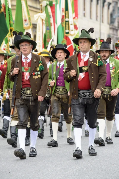 Zahajovací průvod Oktoberfest v Mnichově — Stock fotografie