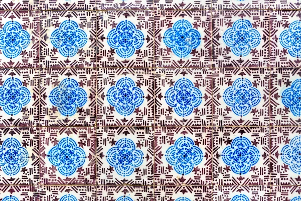 Çok eski azulejos - el boyalı fayans Lizbon — Stok fotoğraf