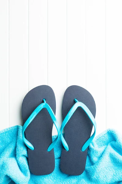 Blå flip flops. — Stockfoto