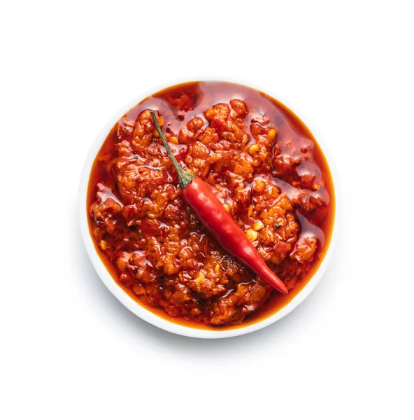 Czerwony Gorący Pasta Chili Misce Izolowane Białym Tle — Zdjęcie stockowe