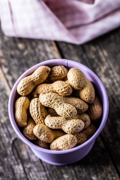 Des Cacahuètes Rôties Arachides Savoureux Dans Une Tasse Sur Une — Photo