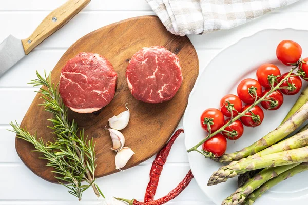 Bife Cru Carne Vaca Tábua Corte Vista Superior — Fotografia de Stock