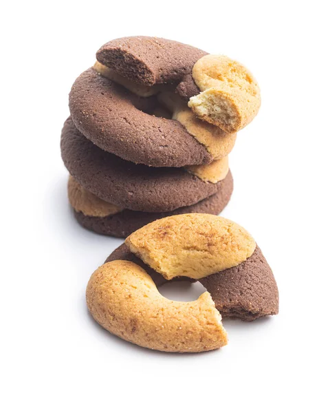 Biscuits Ronds Sucrés Cookies Double Saveur Isolés Sur Fond Blanc — Photo