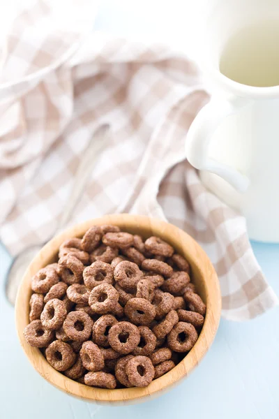 Chocolate cereal rings — Stock Photo, Image