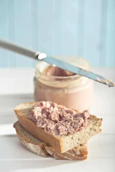 Il paté con pane — Foto Stock