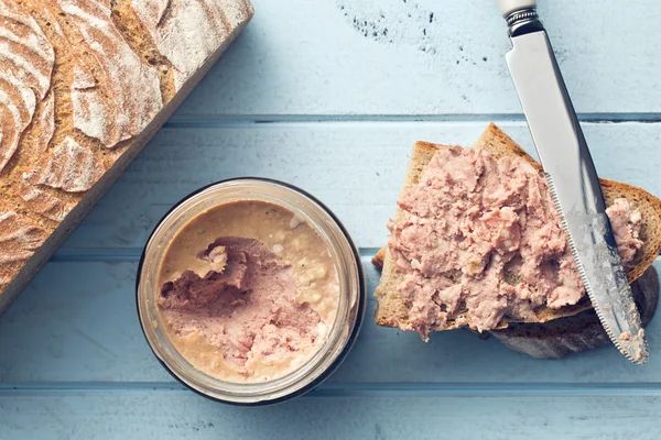 Il paté con pane — Foto Stock