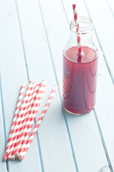 Fruity juice in glas — Stockfoto