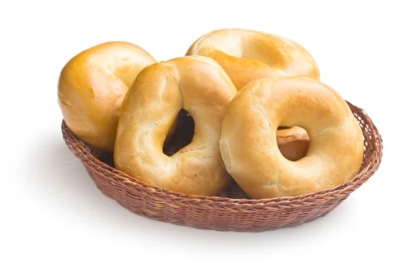 Bagels i korg — Stockfoto