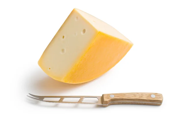 Edam cheese and knife — Stock Photo, Image