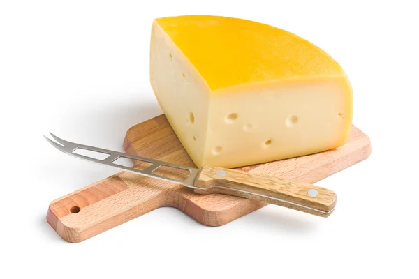 Edam cheese and knife — Stock Photo, Image