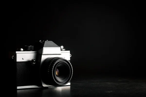 Ретро-камера — стоковое фото