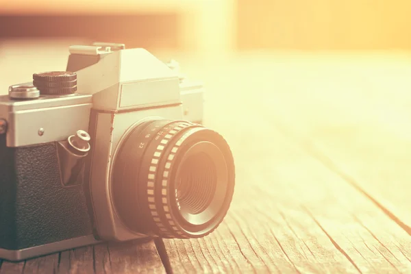 Retro analogue camera — Stock Photo, Image