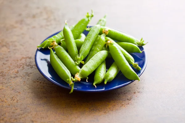 Verse groene erwten — Stockfoto