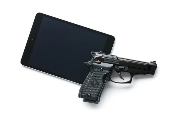 Handgun en Tablet PC — Stockfoto