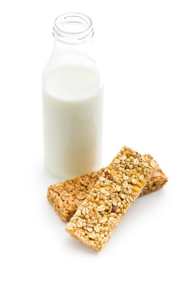 Muesli bar en melk — Stockfoto