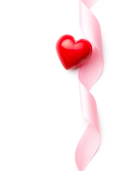 粉红丝带与红色的心 — 图库照片#
