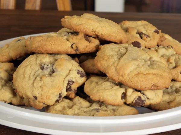 Galletas con chips de chocolate —  Fotos de Stock