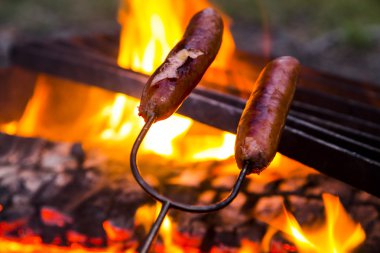 kızartma sosis yanıyor