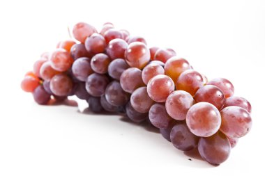 ıslak kırmızı üzüm demet