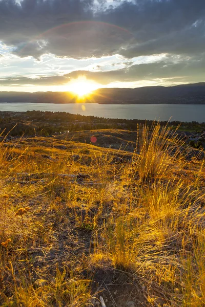 Tramonto Estivo Nella Valle Okanagan Nel Lago Okanagan — Foto Stock