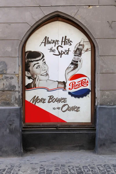 Ancient advertizing of Pepsi — Stock Photo, Image