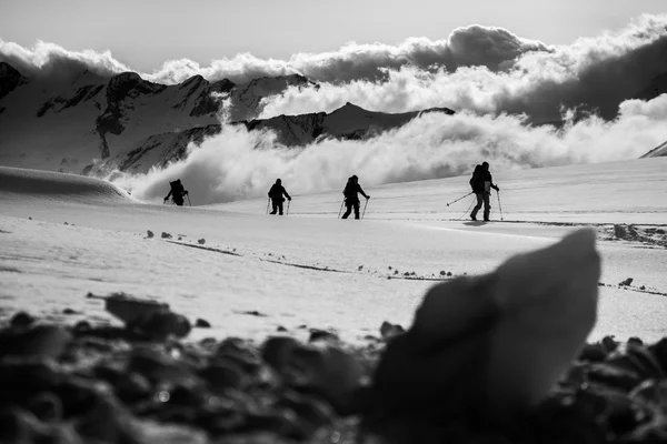 Randonnée à ski sur glacier — Photo