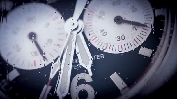 Reloj de pulsera, salpicadura — Vídeo de stock