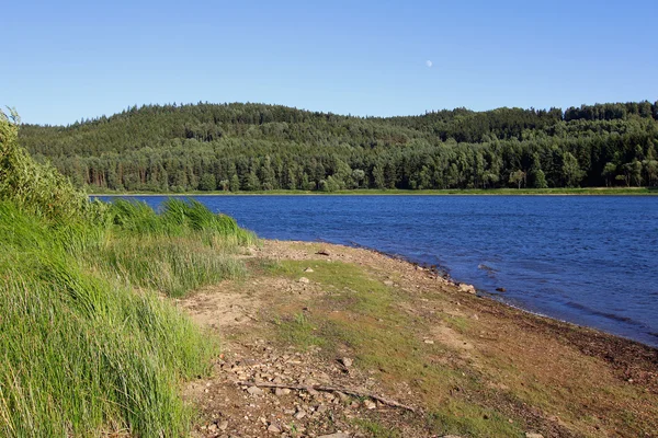 Vid sjön — Stockfoto