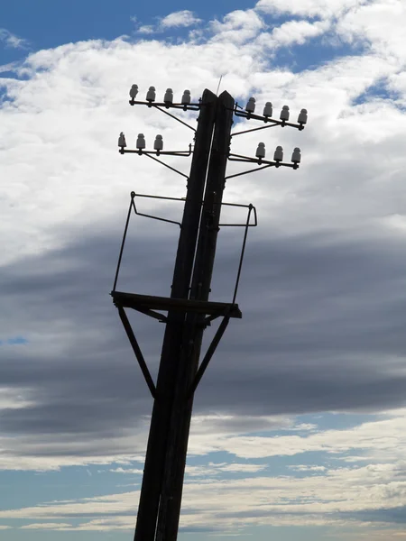 Alter Strommast — Stockfoto