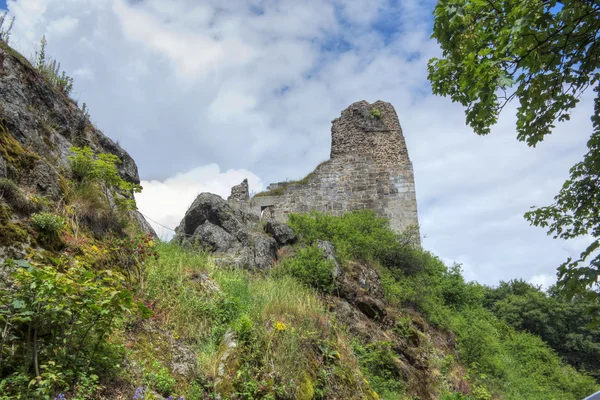 Ruines du château de Primda — Photo