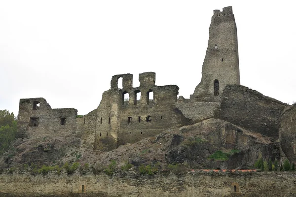 Ruins of the Okor Castle — Stock Photo, Image