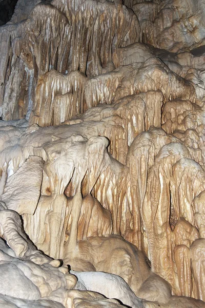 Grotta di stalattite di Javoricko — Foto Stock