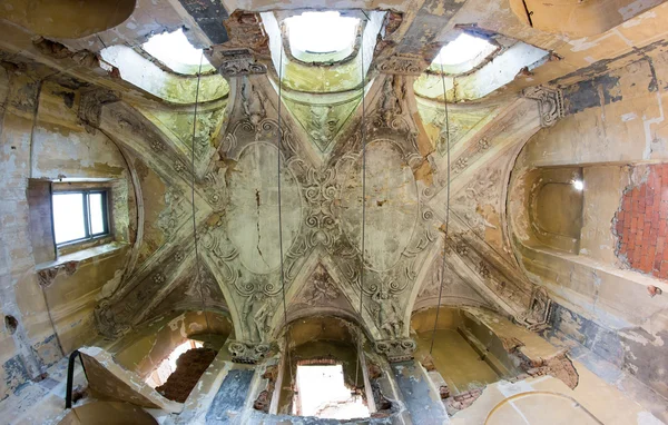 Ceiling in the main hall - Brnky castle — Stock Photo, Image