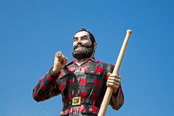 Estátua do lendário personagem Paul Bunyan — Fotografia de Stock