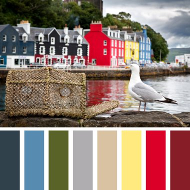 Tobermory quayside and cottages with palette background clipart