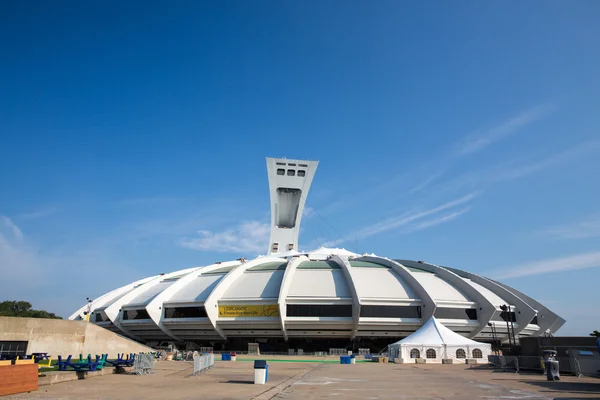 Монреаль Олімпійського стадіону — стокове фото