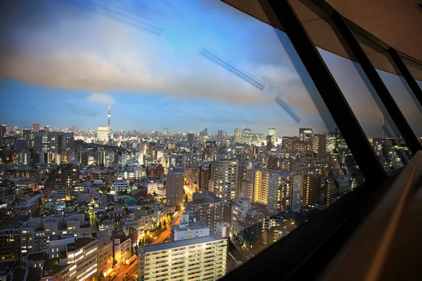 Tokyo Stadtbild in der Abenddämmerung — Stockfoto