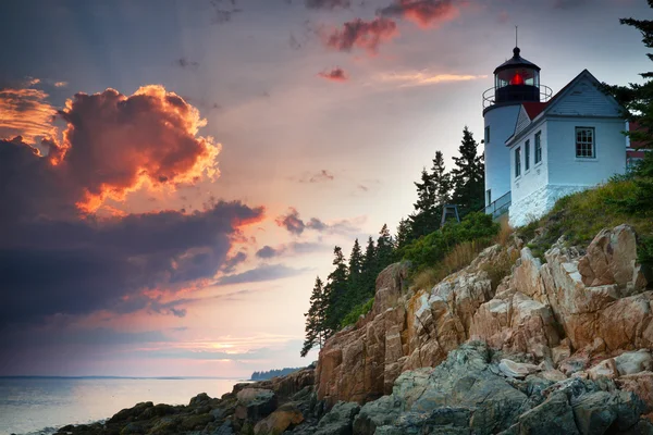 Sonnenuntergang am Leuchtturm Bass Harbor — Stockfoto