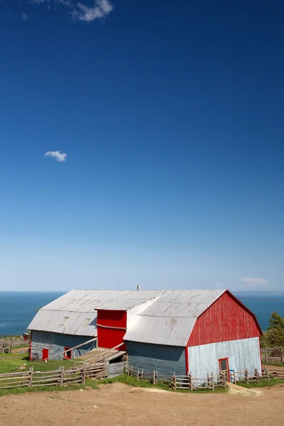 Celeiro de lata, La Malbaie — Fotografia de Stock