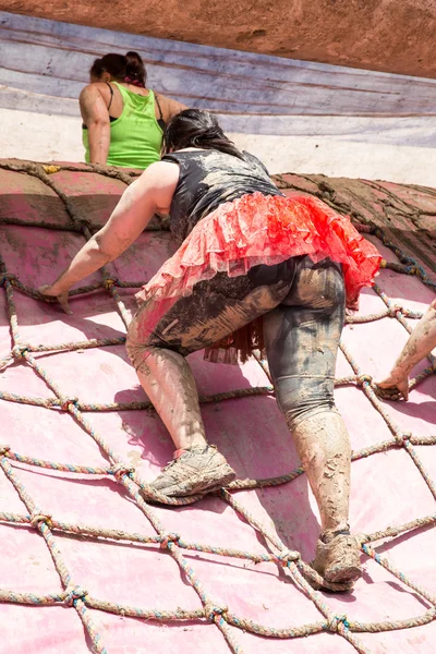 Las mujeres se reúnen para la carrera anual — Foto de Stock