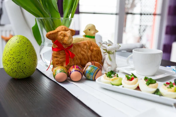 Pasqua tradizionale polacco tavolo per la colazione — Foto Stock