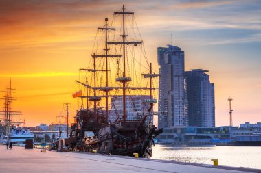 Günbatımı Baltık Denizi Gdynia City