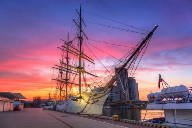 Günbatımı Baltık Denizi Gdynia City