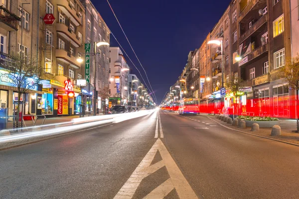 Centro da cidade de Gdynia à noite, Polônia — Fotografia de Stock