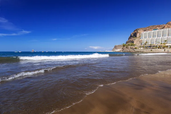 Atlantic beach of Gran Canaria island in Taurito — Stock Photo, Image