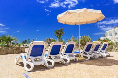 Güneş tatil günlerinde Kanarya Adaları