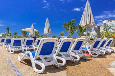 Güneş tatil günlerinde Kanarya Adaları